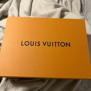 Louis Vuitton box